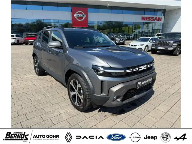 Dacia Duster view 2