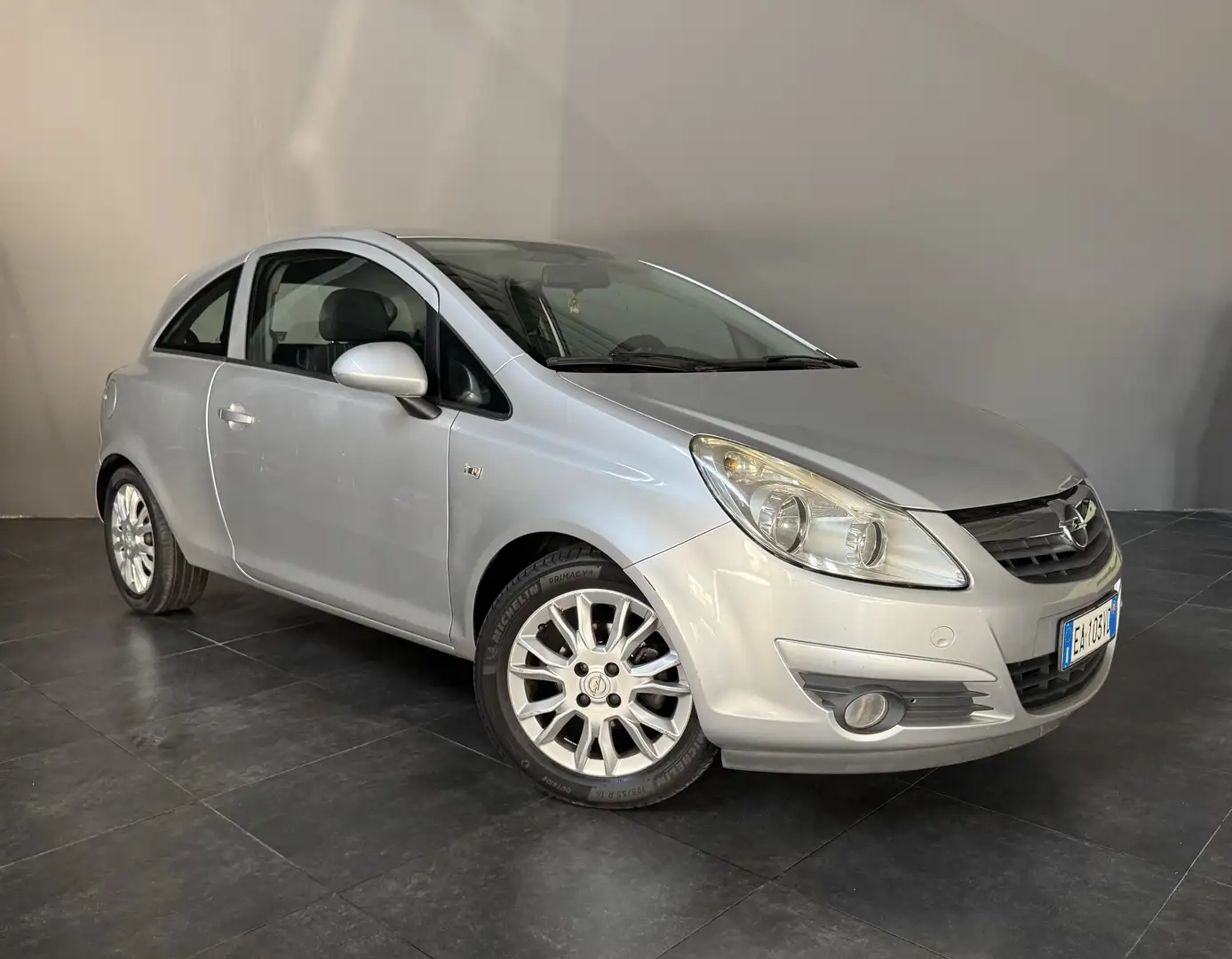 Opel Corsa 3p 1.2 Club Gpl-tech - 1