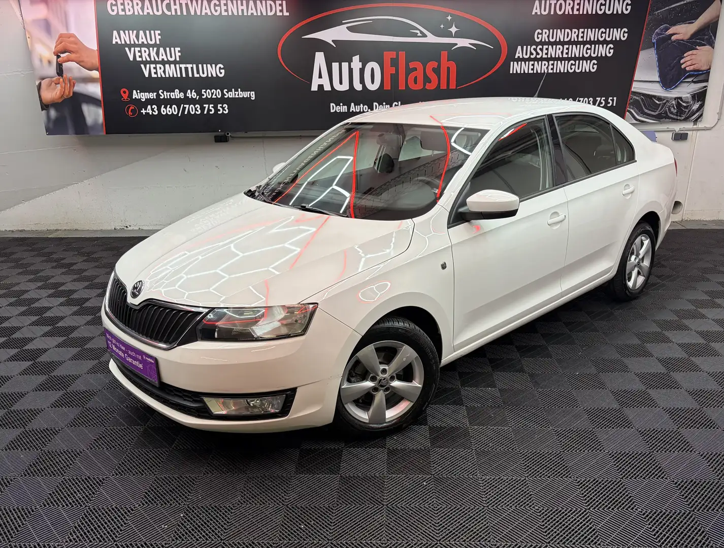 Skoda Rapid/Spaceback Ambition Weiß - 1