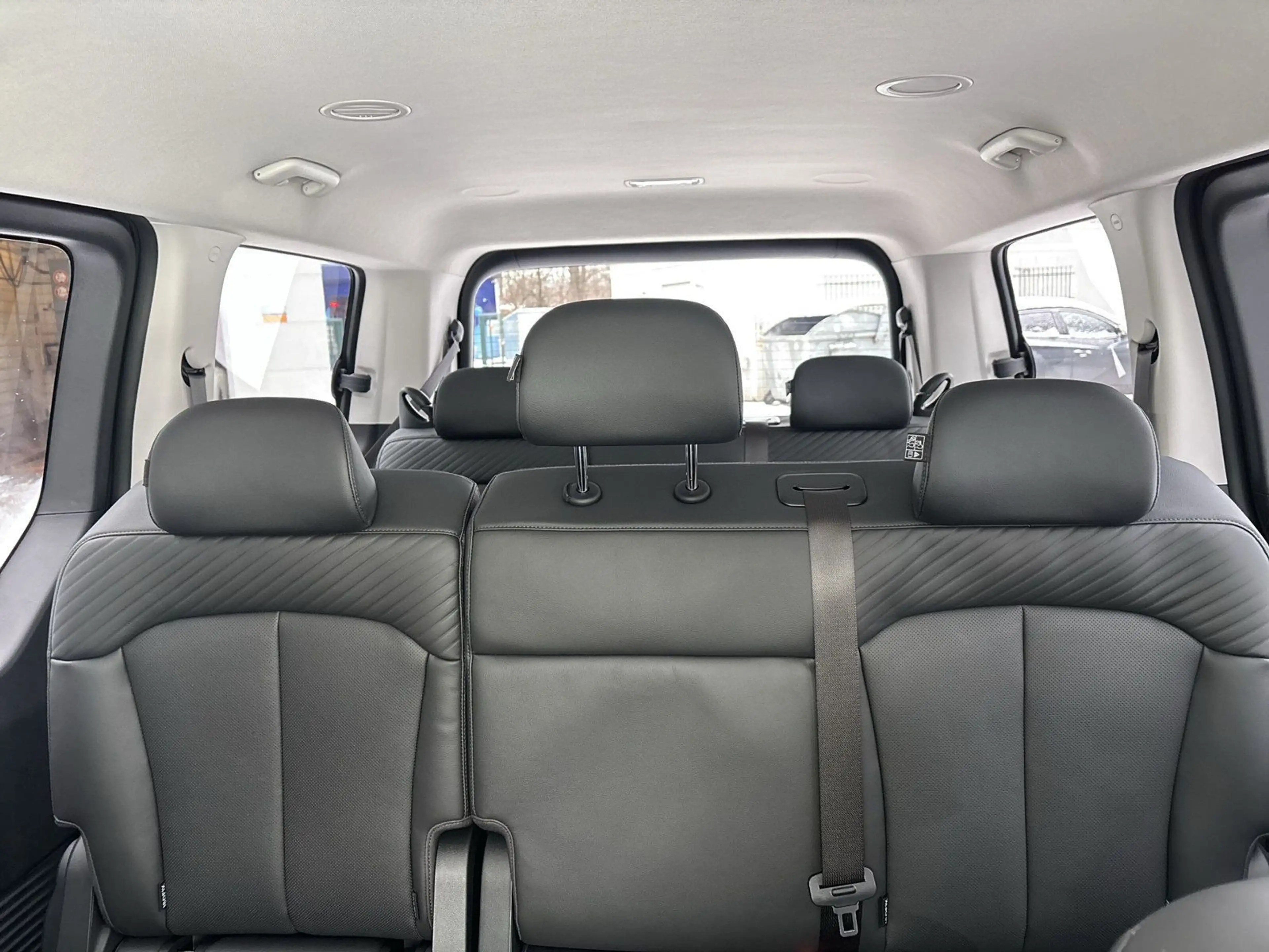 Hyundai STARIA STARIA HEV 9Sitzer 1.6 225PS 6AT Prime+Park-Pak. — photo 15