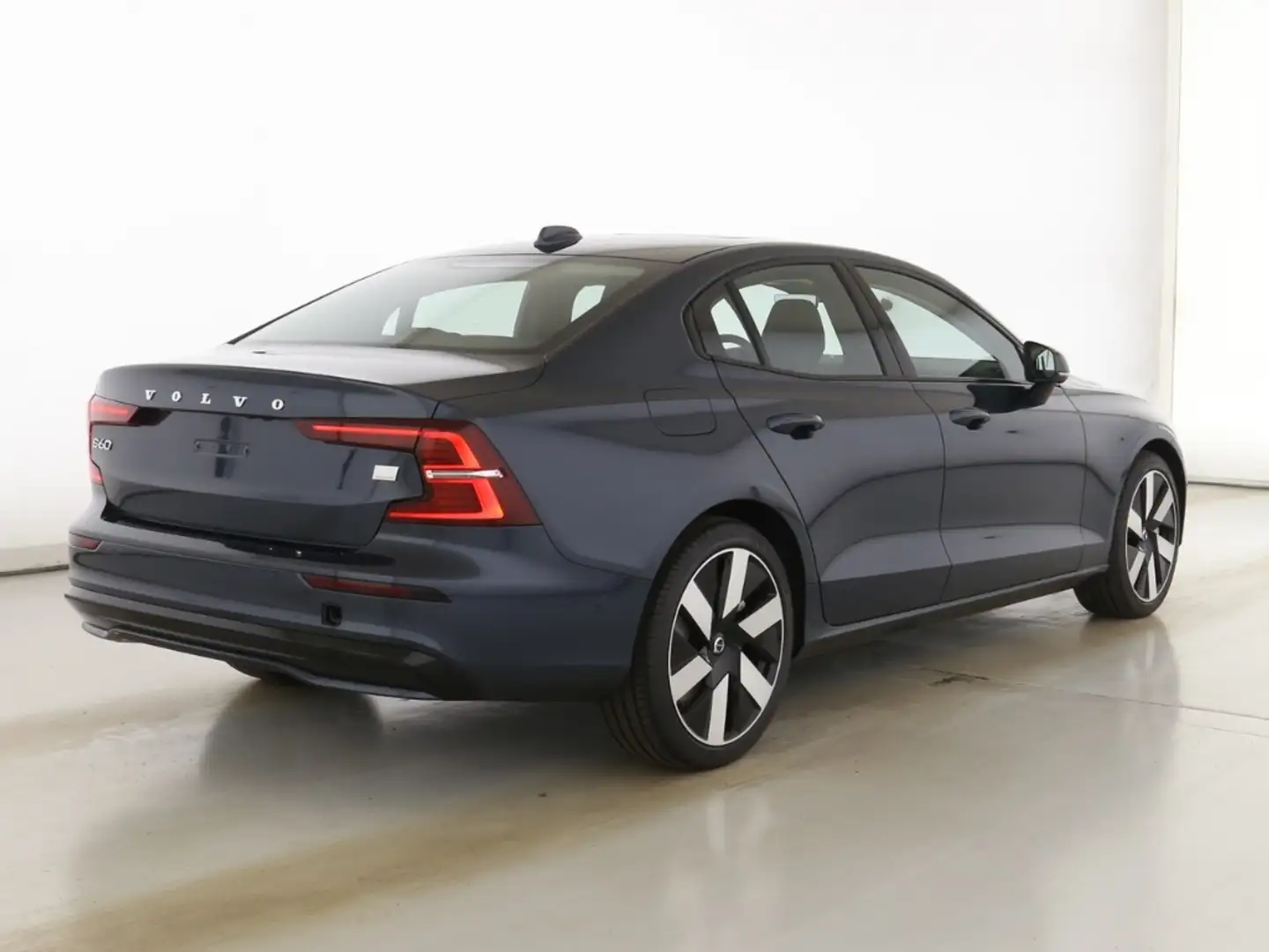 Volvo S60 Ultimate Dark Recharge Plug-In Hybrid AWD T8 Twin Blau - 2