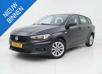 Stationwagon 1.4 16v AIRCO, CRUISE CONTROL, LOUNGE