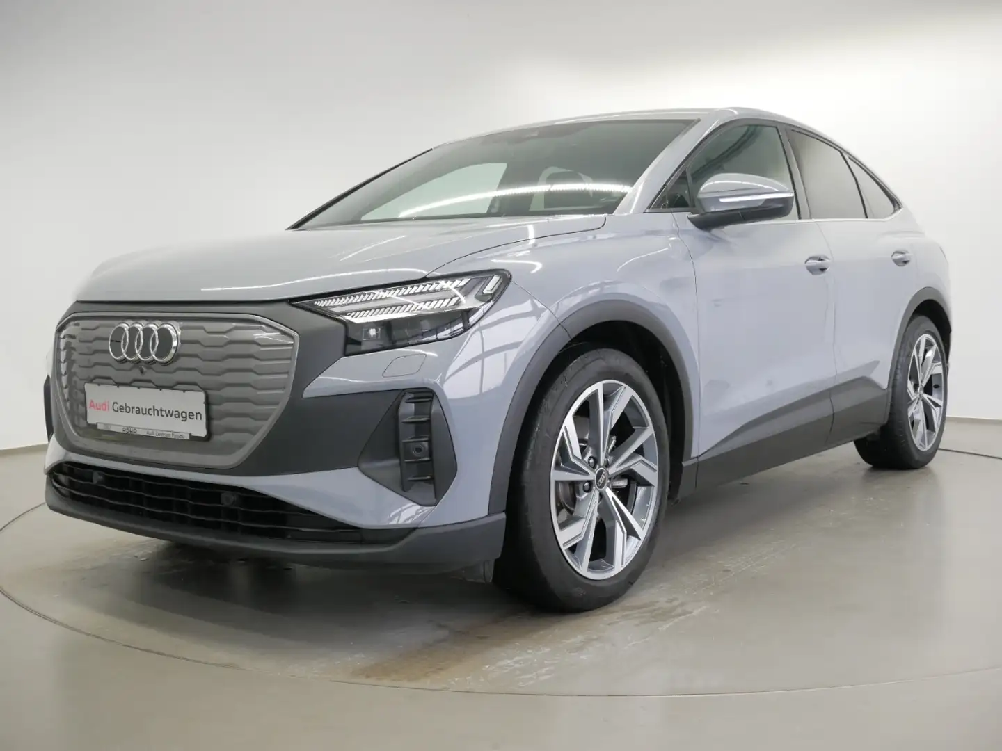 Audi Q4 e-tron Q4 Sportback 35 e-tron MATRIX PDC+ SHZ DAB Grau - 2