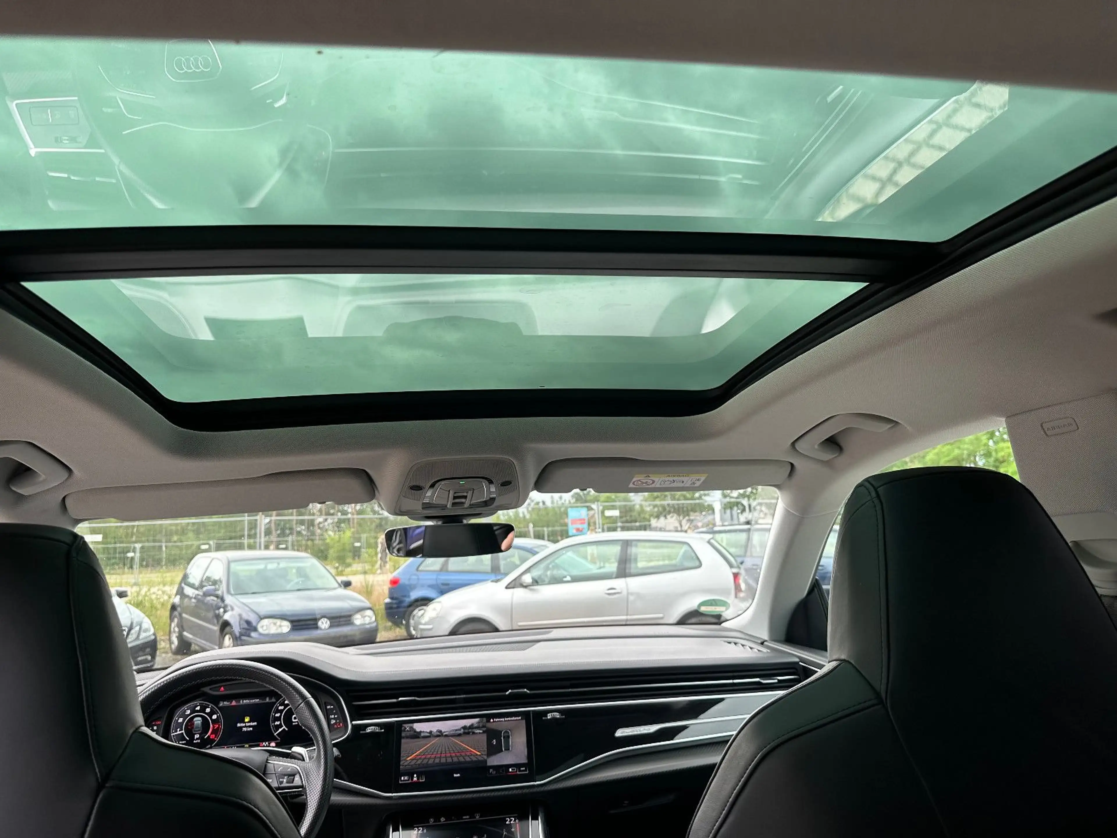 Audi RS Q8 4.0 TFSI quattro / Keramik / PANOR./AHK — photo 15