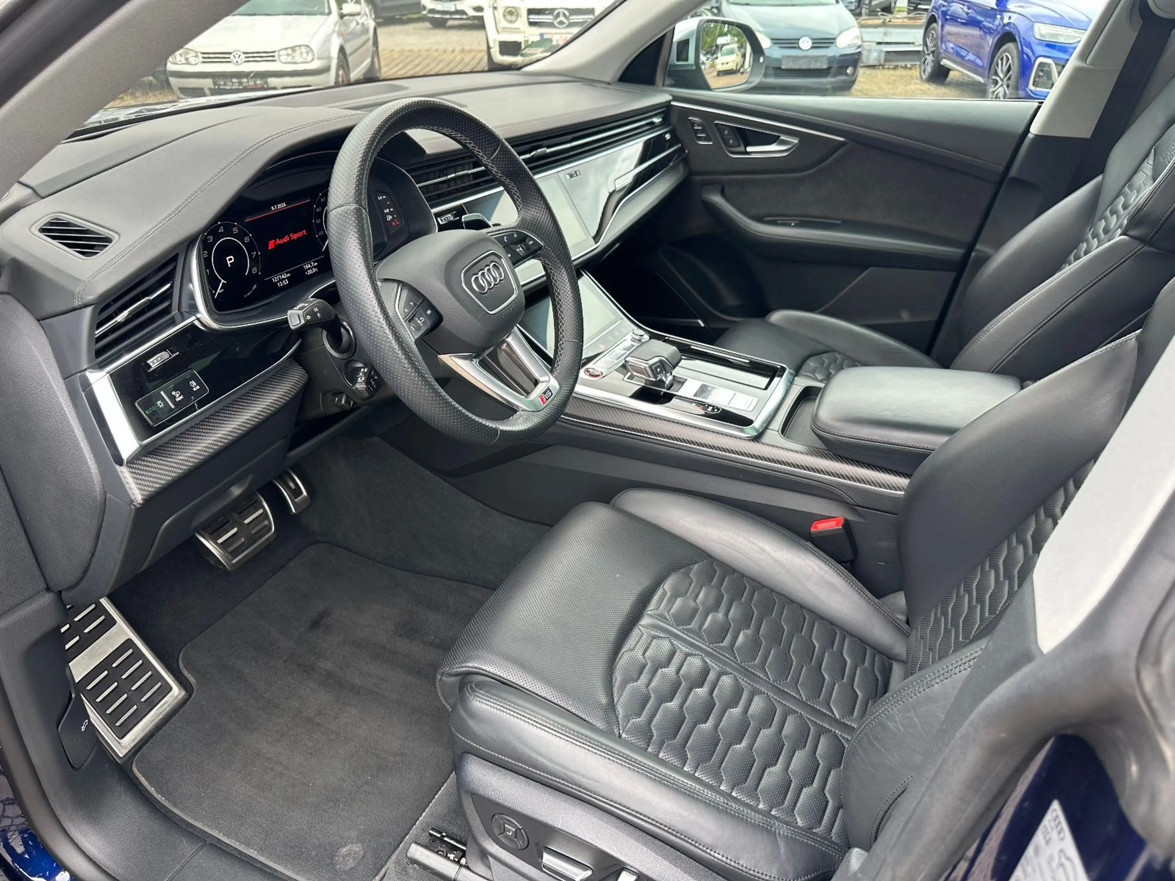 Audi RS Q8 4.0 TFSI quattro / Keramik / PANOR./AHK — photo 3