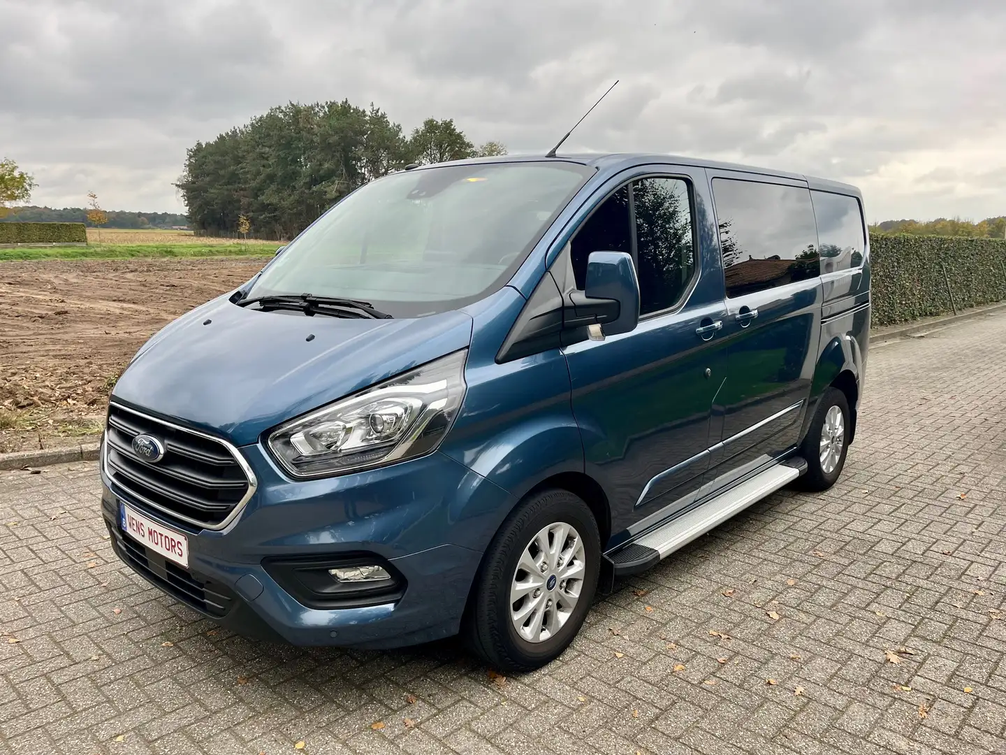 Ford Transit Custom 5 Zitplaatsen Lichte vracht Automaat!!!! Bleu - 1