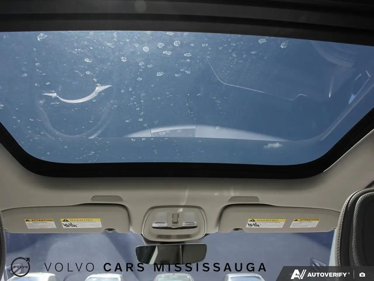 Volvo XC60 снимка Volvo XC60