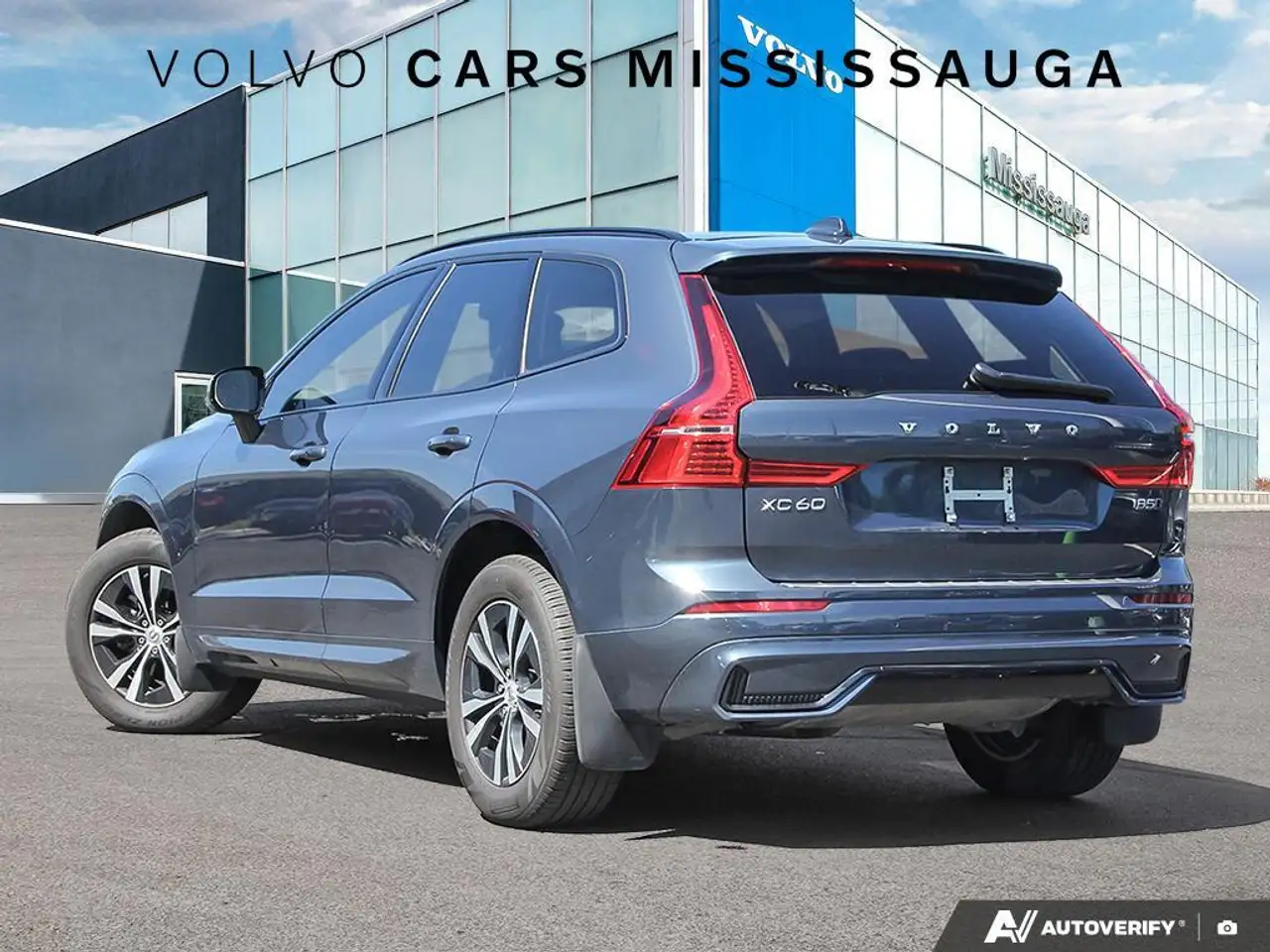 Volvo XC60 снимка Volvo XC60