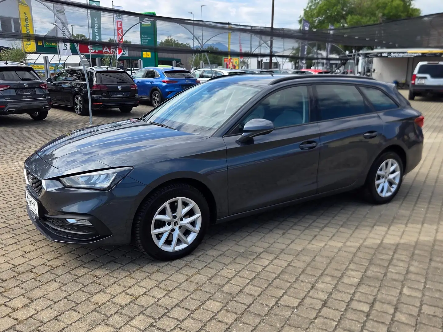 SEAT Leon 2,0 TDI*VIRTUELL/LED/NAV/TEMP/PDC/SITZHEITZUNG* Grau - 2