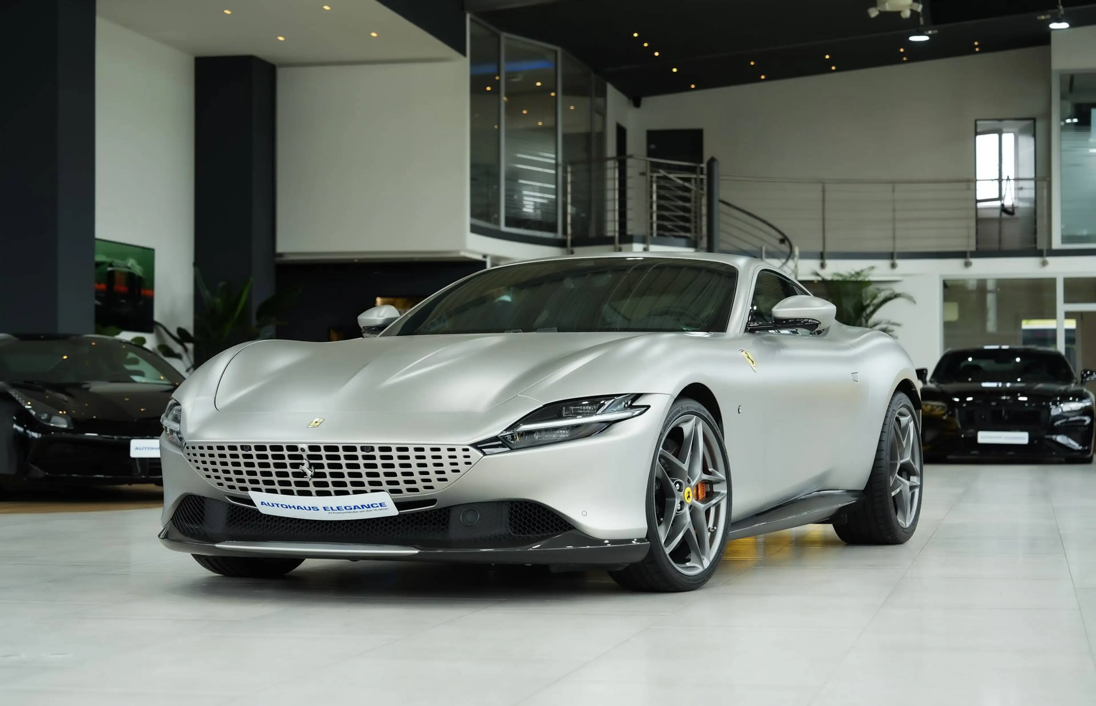 Ferrari Roma *CARBON-KERAMIK*BEIFAHRER-DISPLAY*CARBON-LED