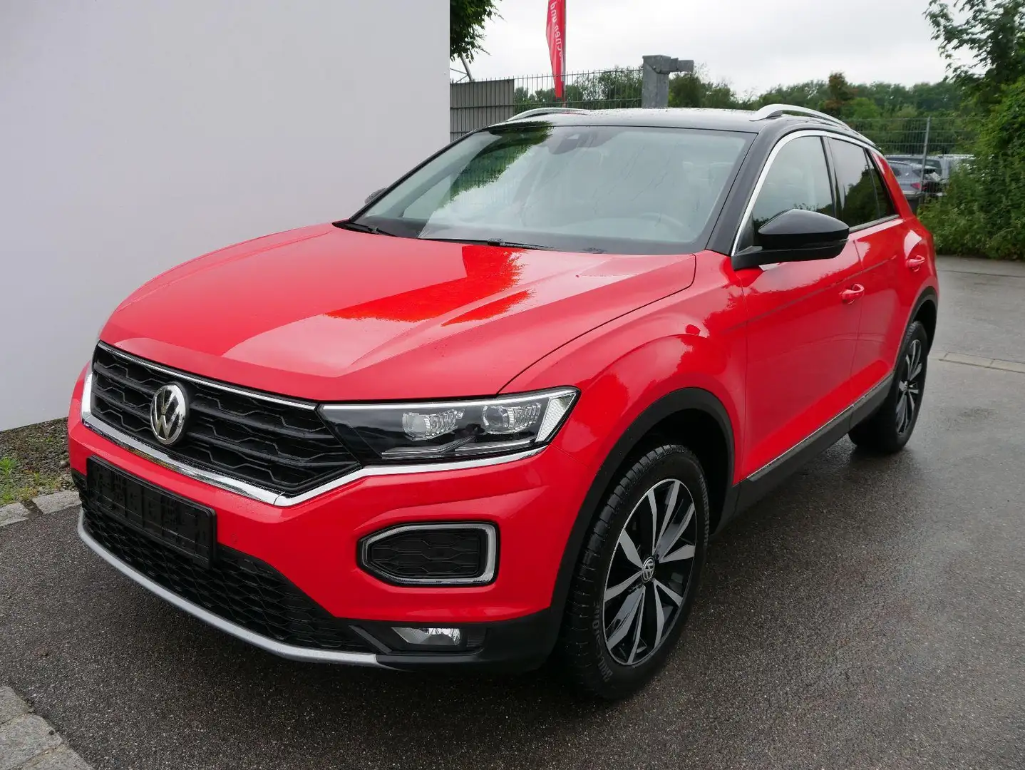 Volkswagen T-Roc 1.5 TSI ACT DSG STYLE*ACC*WINTERPAKET*NAVI*LED*PAR Rot - 1