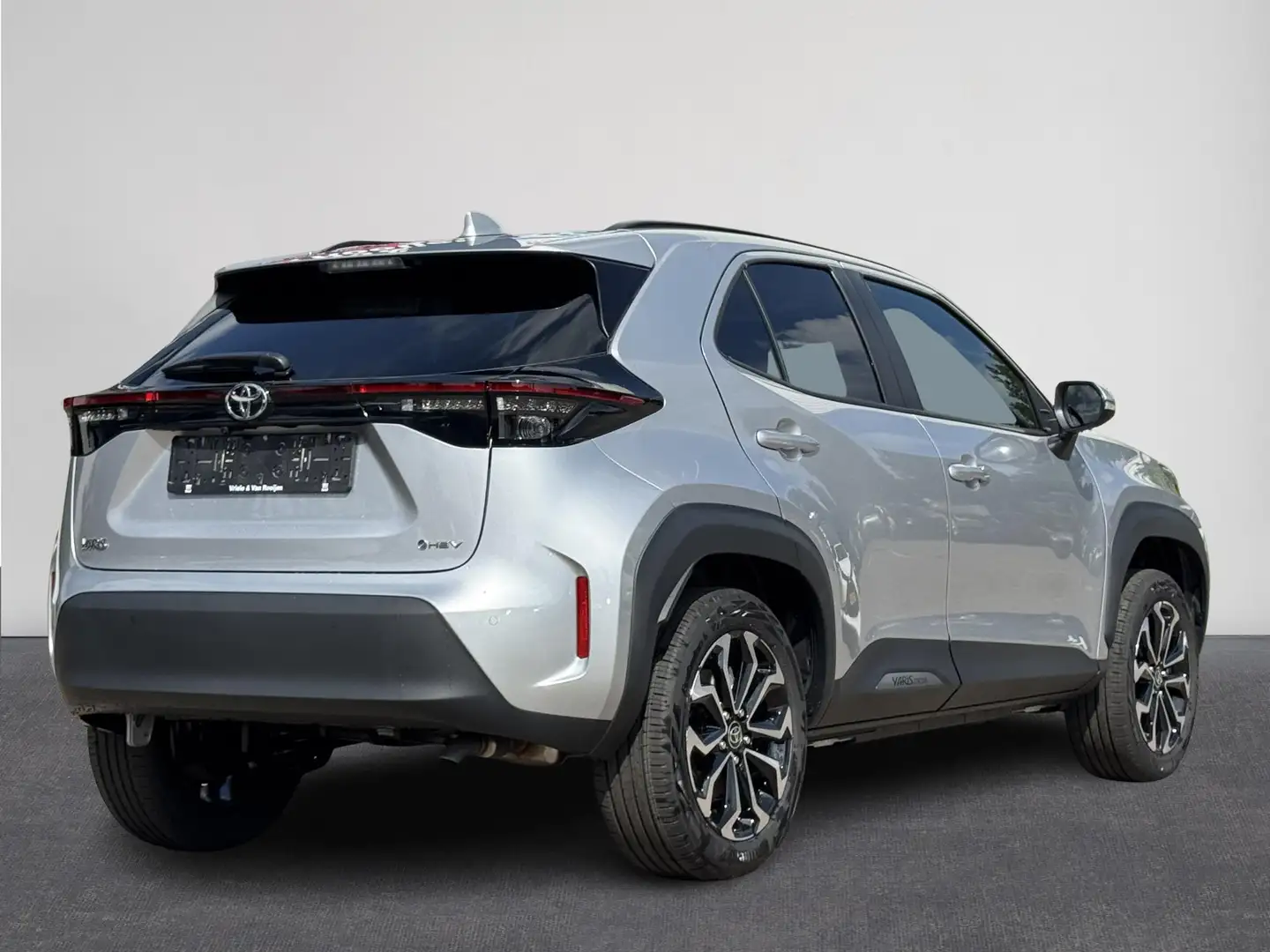 Toyota Yaris Cross 1.5 Hybrid 130 Dynamic | NIEUW ! | LM-Velgen | Cli Grijs - 2