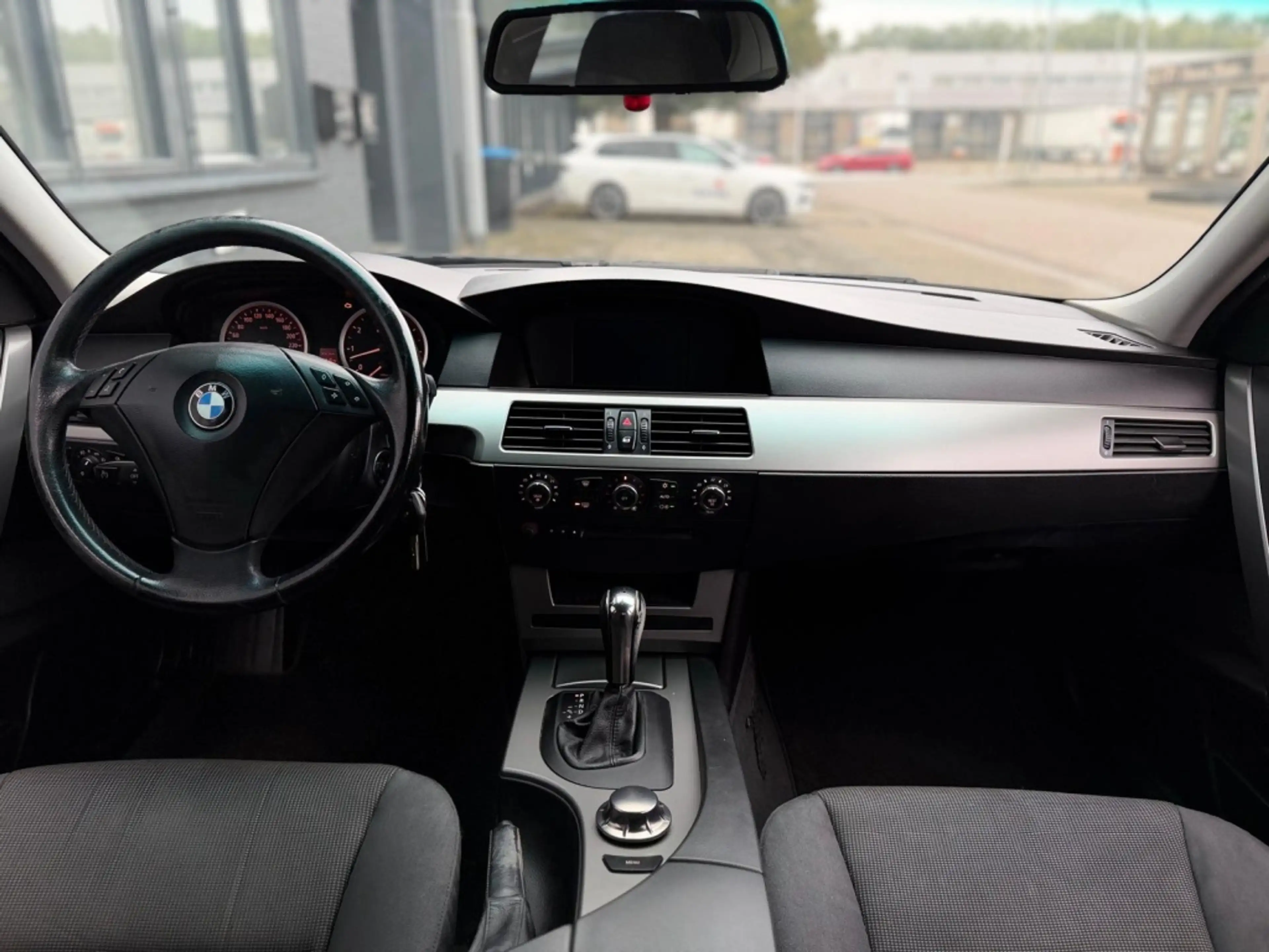 BMW 523 5-serie 523i Executive |Automaat |CruiseC |Navi |N — photo 11
