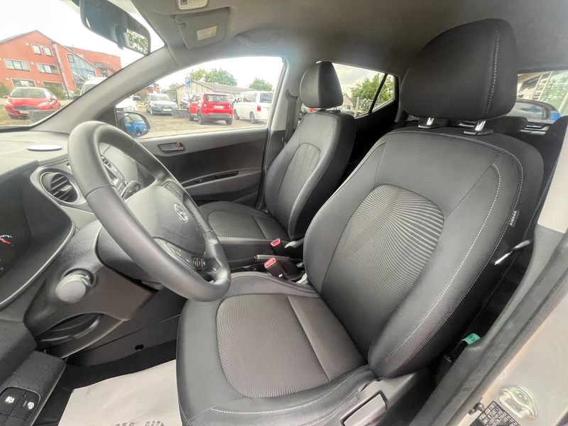 Hyundai i10 YES!Plus*Automatik*Lenk-und Sitzheizung*DAB* — photo 16