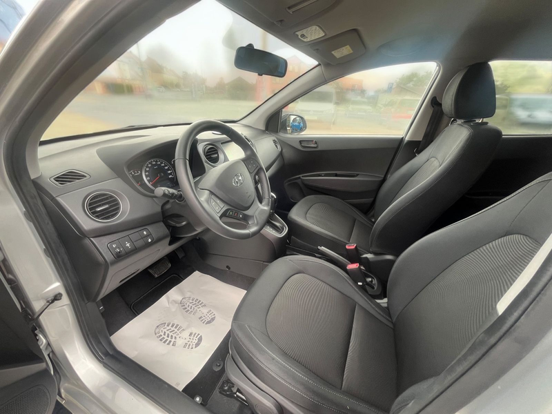 Hyundai i10 YES!Plus*Automatik*Lenk-und Sitzheizung*DAB* — photo 11