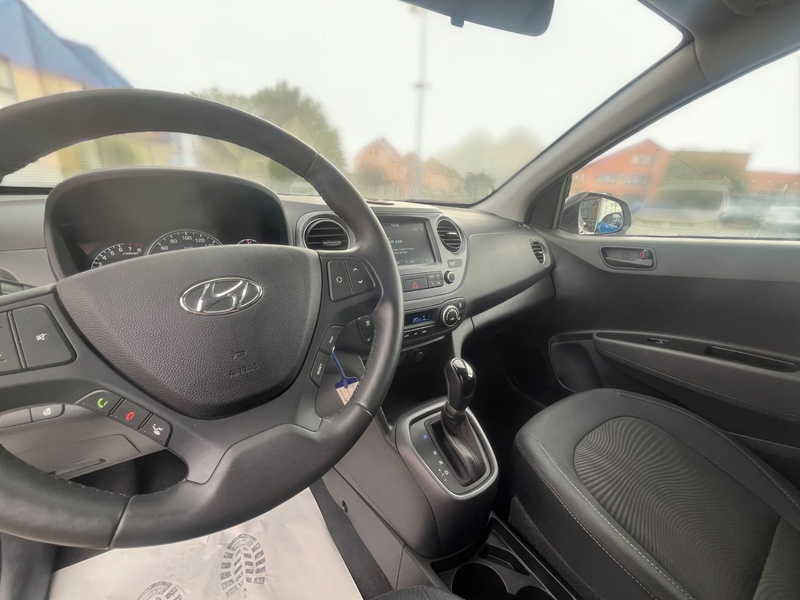 Hyundai i10 YES!Plus*Automatik*Lenk-und Sitzheizung*DAB* — photo 19