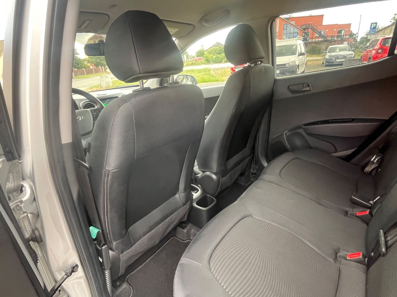 Hyundai i10 YES!Plus*Automatik*Lenk-und Sitzheizung*DAB* — photo 21