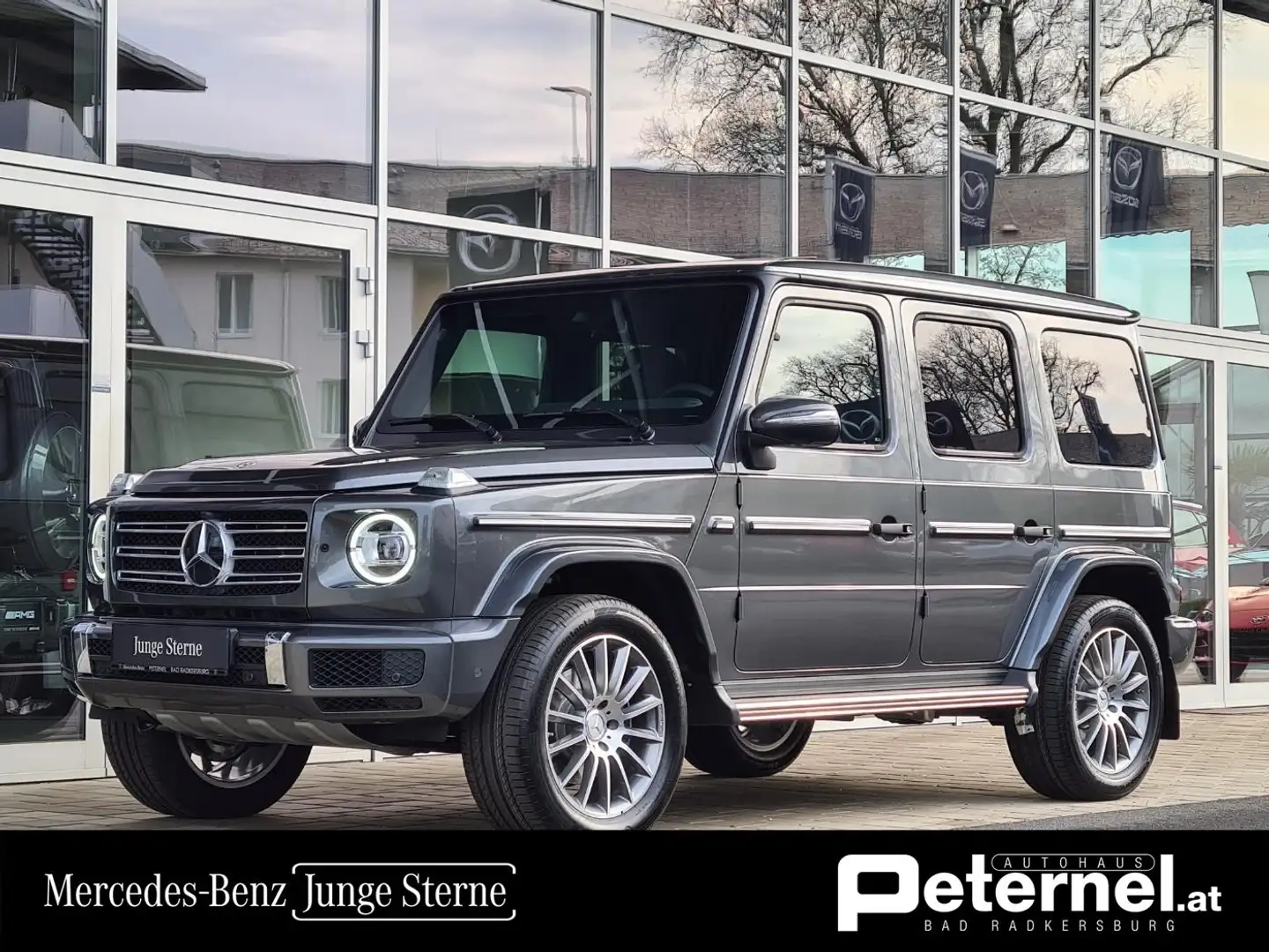 Mercedes-Benz G 350 d AMG-Line Šedá - 1