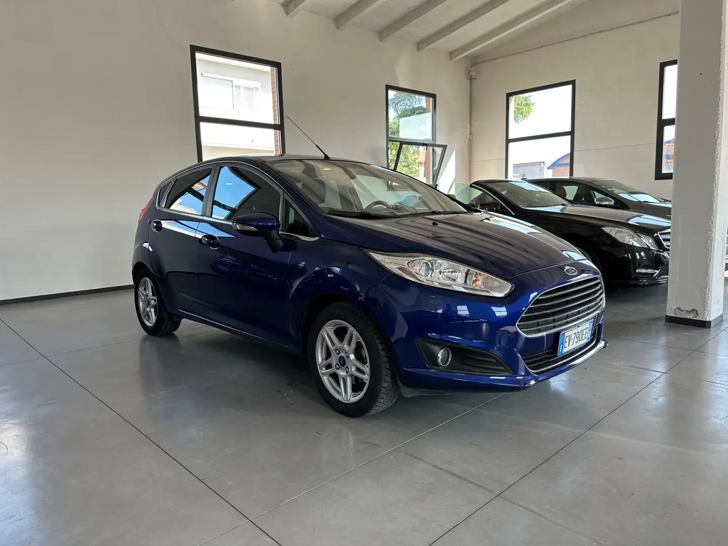 Ford Fiesta 1.5 TDCi 75CV 5 porte Titanium Blu/Azzurro - 2