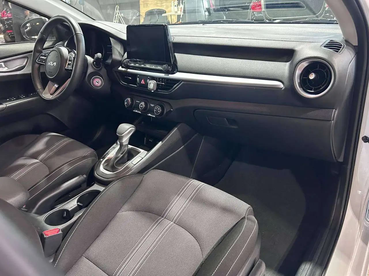Kia Forte photo Kia Forte