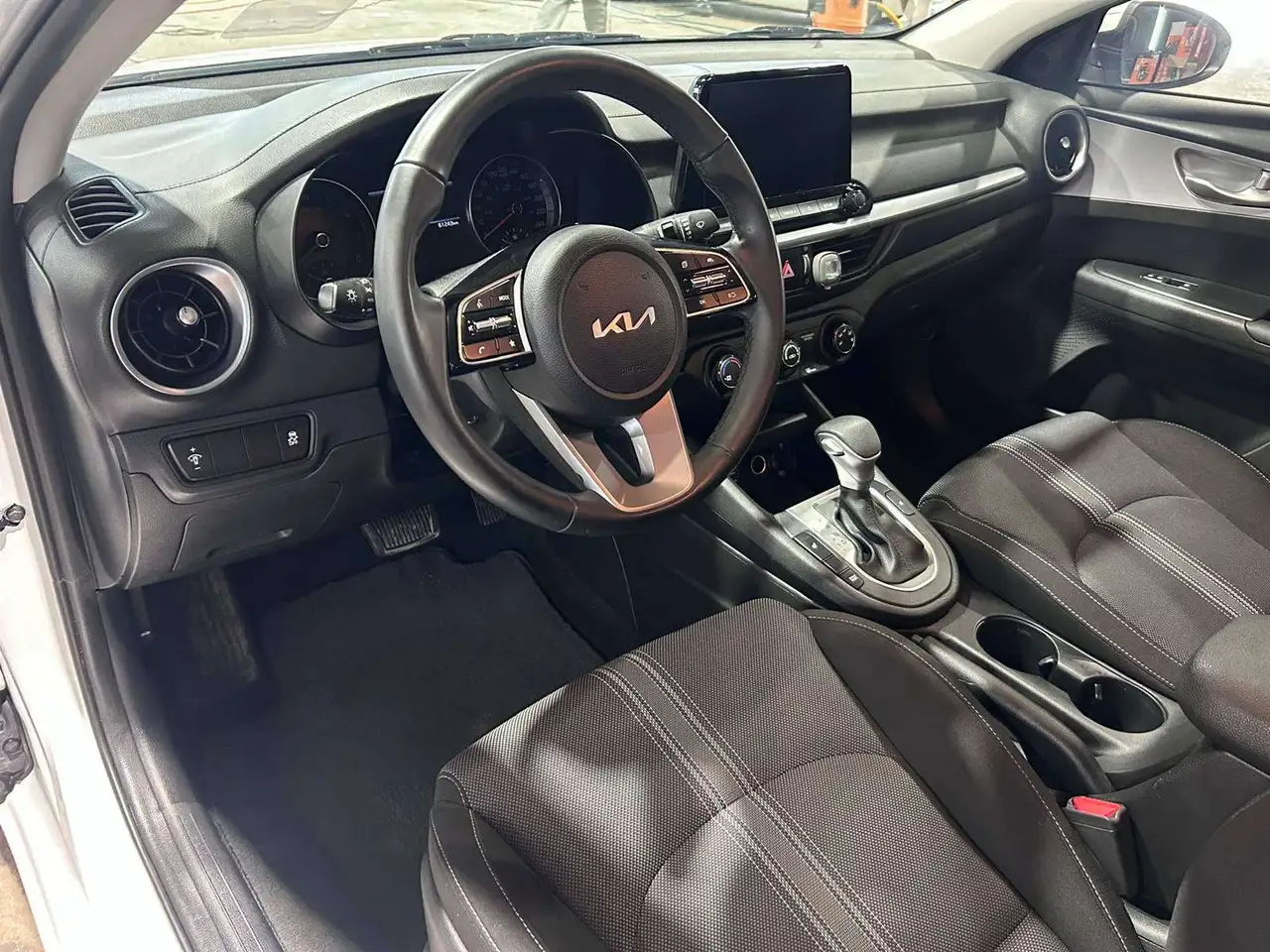 Kia Forte photo Kia Forte