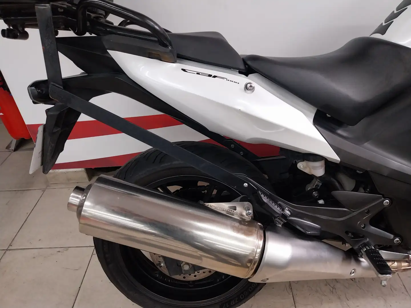 Honda CBF 1000 Blanc - 2