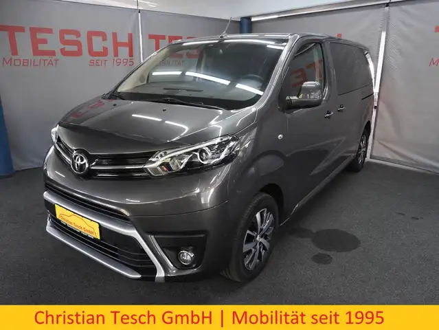 Toyota Proace (Verso) L1 Executive | Behindertengerecht