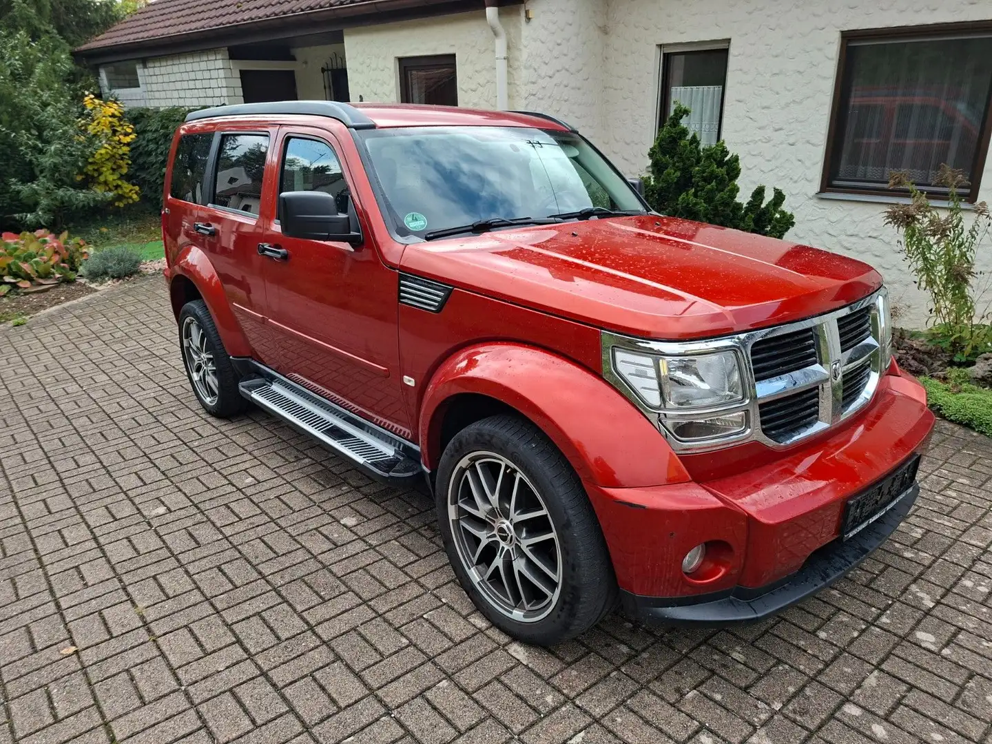 Dodge Nitro Orange - 1