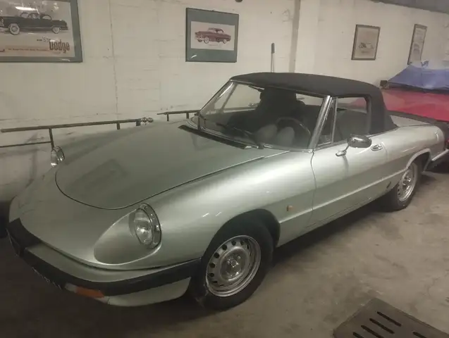 Alfa Romeo Spider DUETTO 1.6