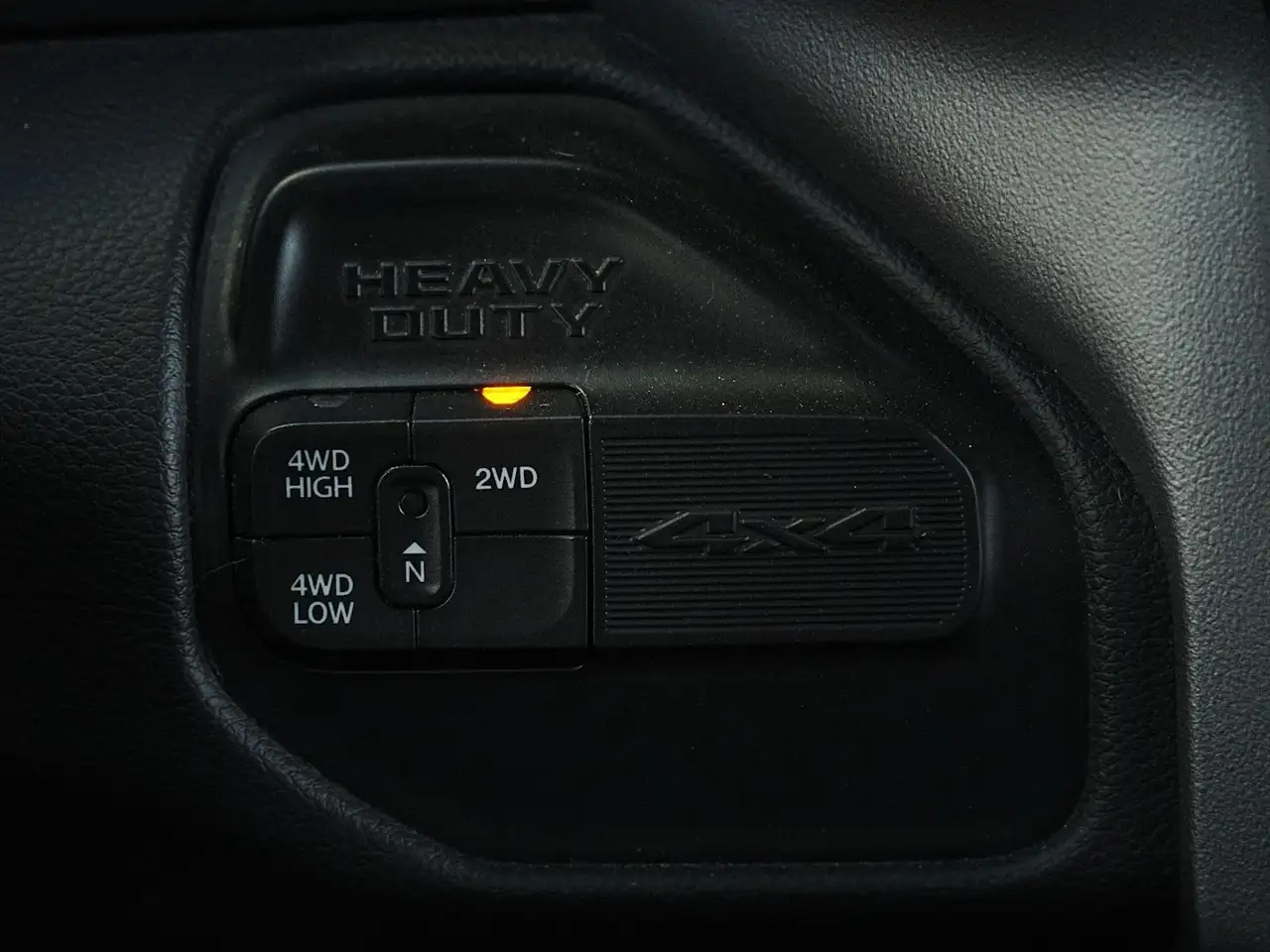 RAM 3500 снимка RAM 3500