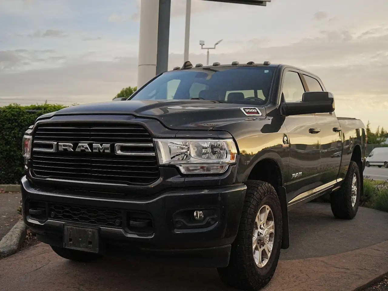 RAM 3500 снимка RAM 3500