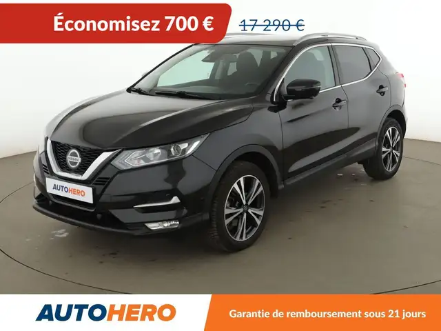 2019 Nissan Qashqai in Black for sale