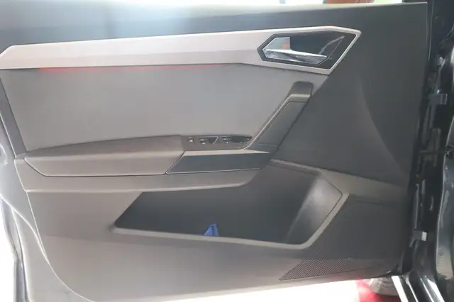 Seat Arona view 13