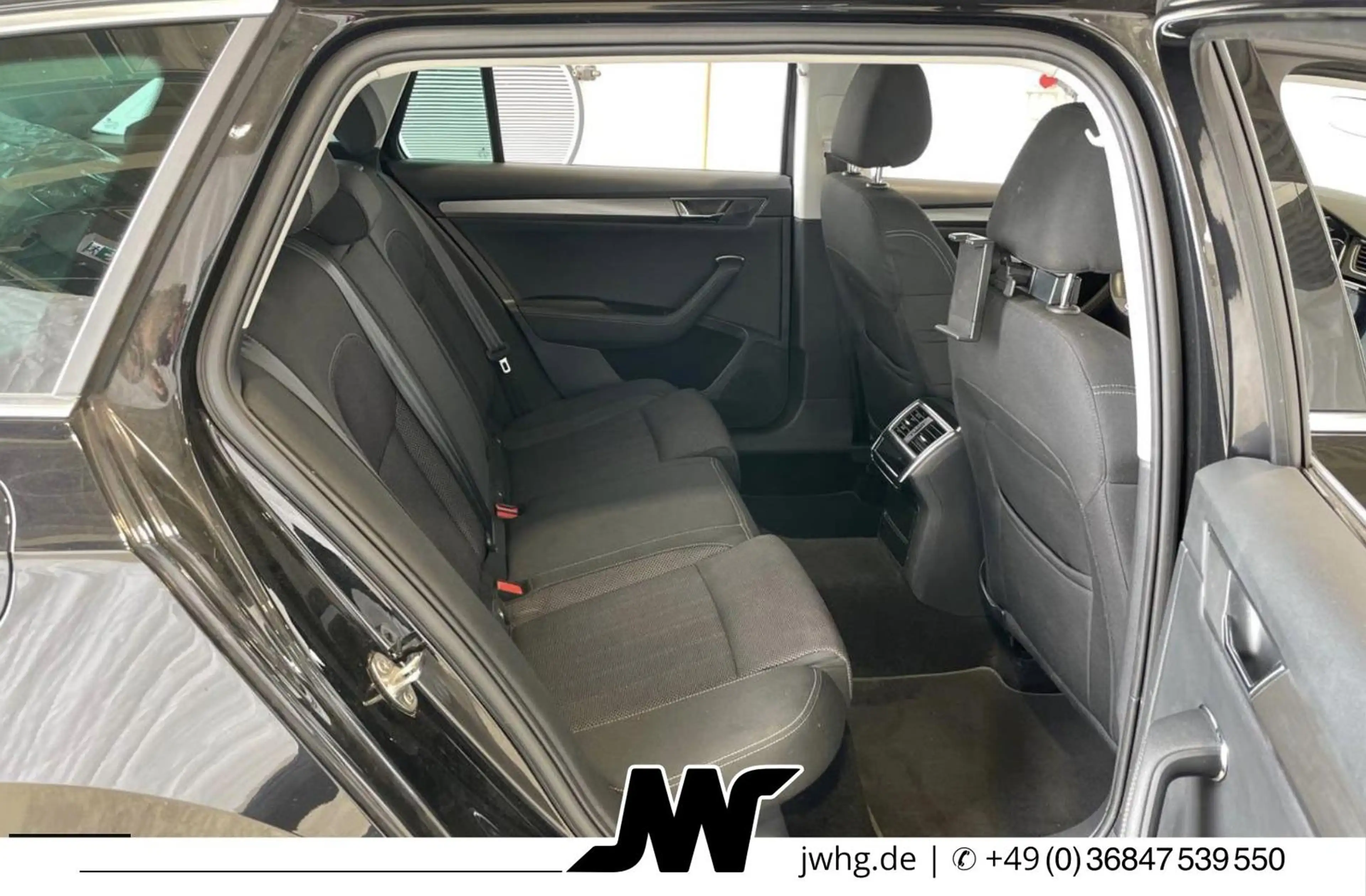 Skoda Superb Style VirtCockp ACC Kamera Matrix Navi17" — photo 10