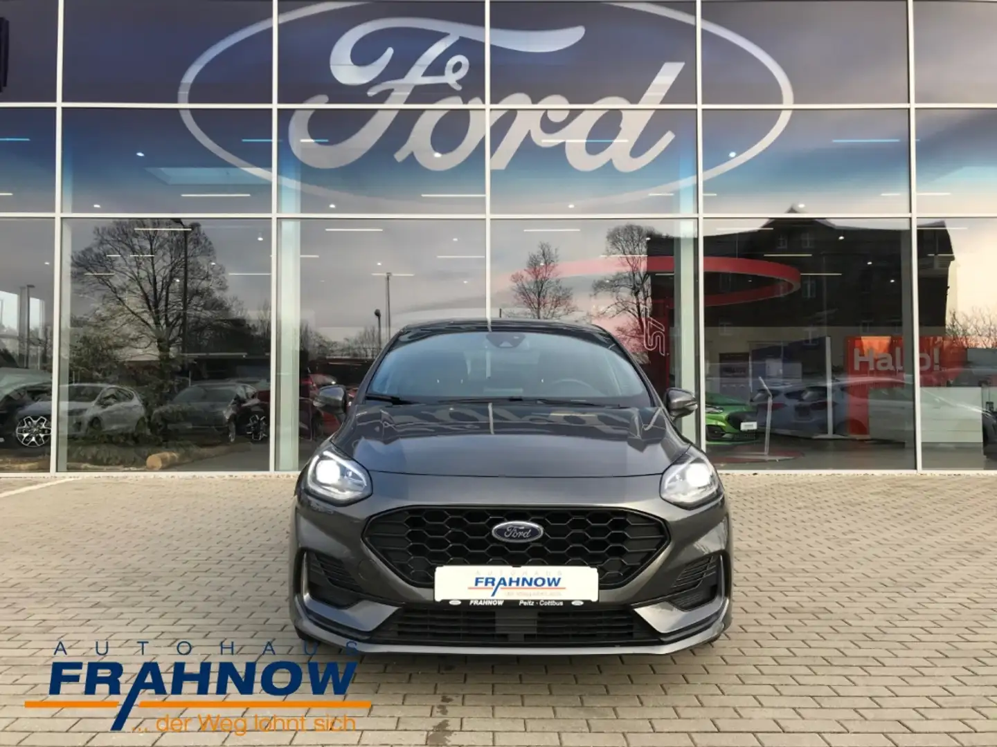 Ford Fiesta 1.0 EcoBoost MHEV ST-Line X LED Navi Keyless ACC Grau - 2