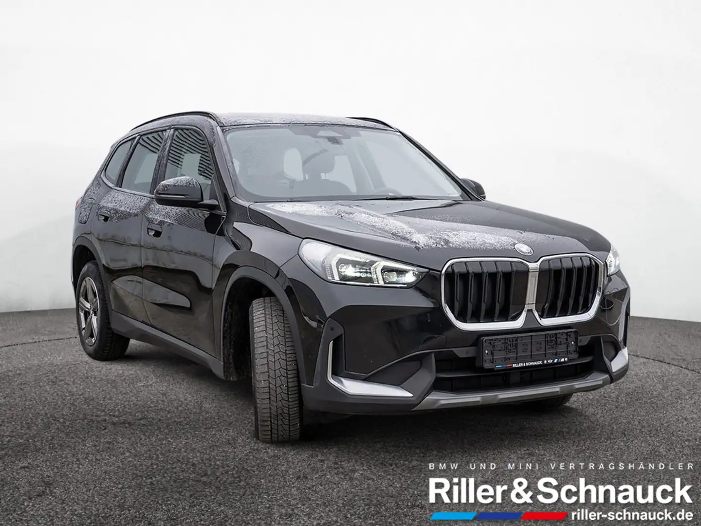 BMW X1 sDrive 18d LED+NAVI+KAMERA+KLIMAAUT+SITZHZ Schwarz - 2