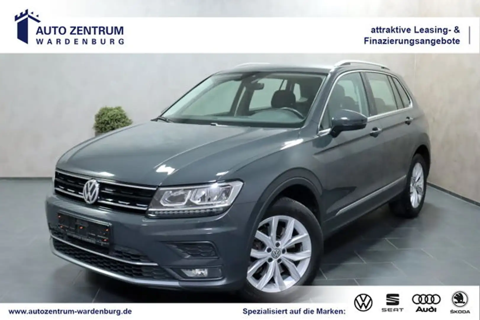Volkswagen Tiguan Highline 4Motion AHK ACC LED NAVI MIRROR Gris - 1