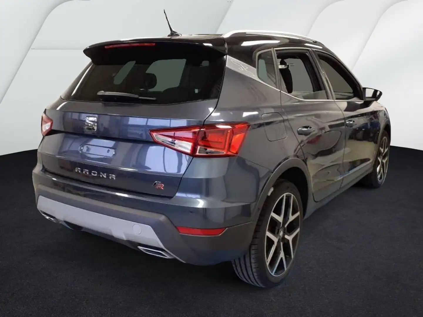 SEAT Arona Arona 1.0 TSI DSG OPF FR Grau - 2