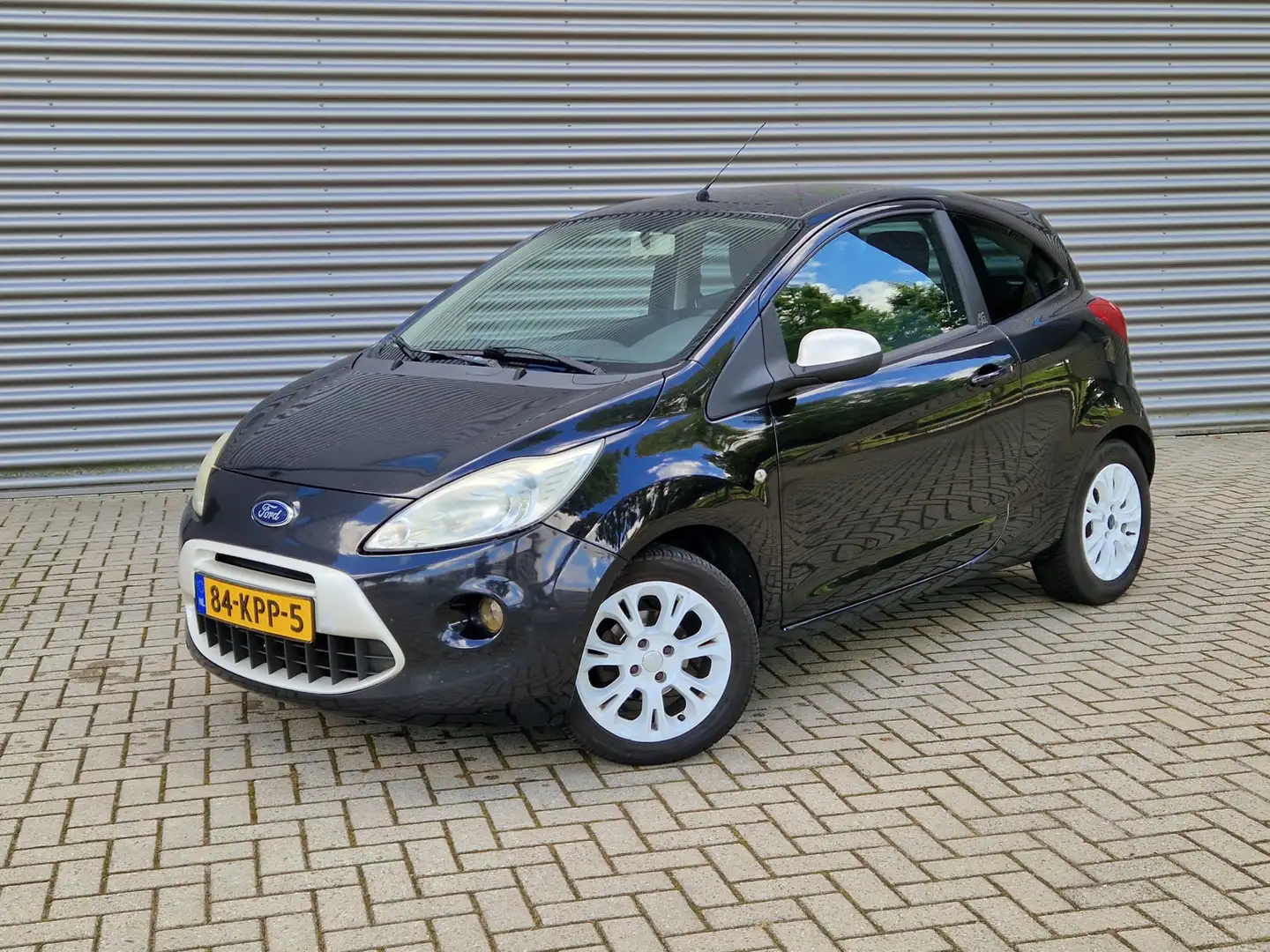 Ford Ka/Ka+ 1.2 Titanium Airco / Nieuwe APK / lm velgen Noir - 1