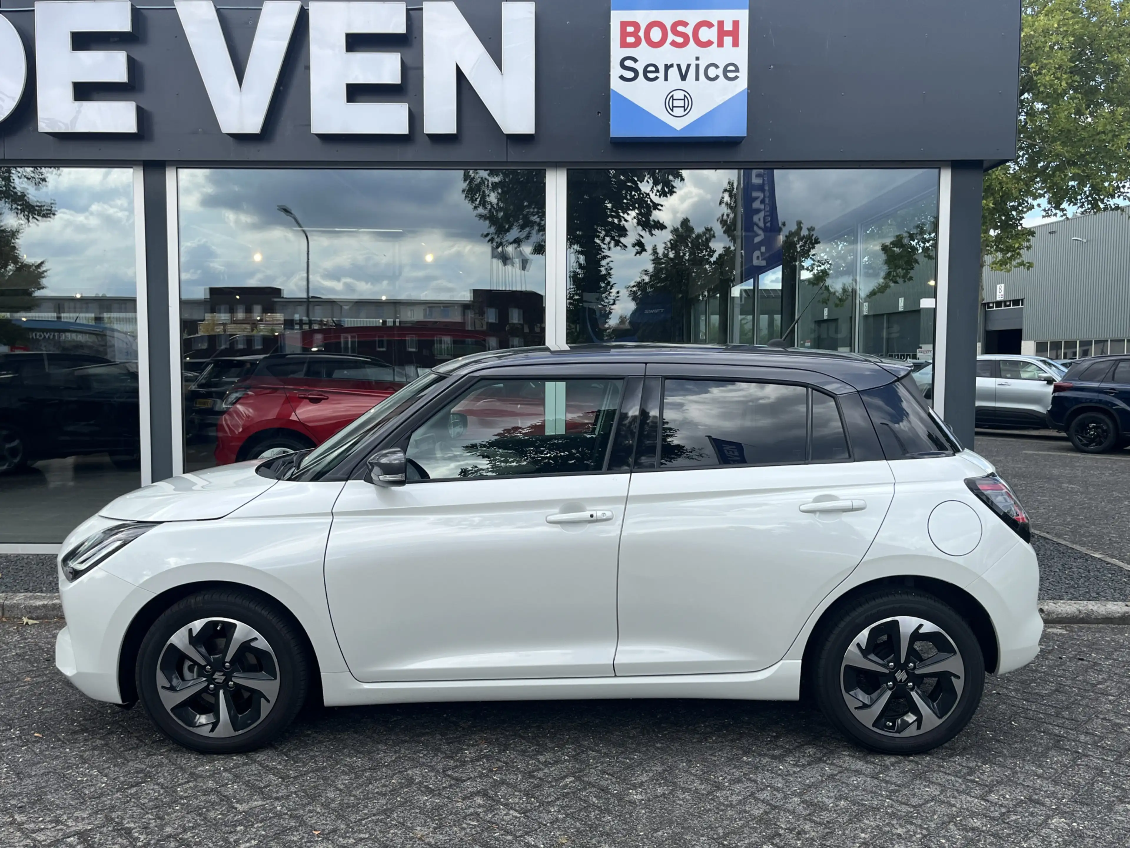 Suzuki Swift 1.2 Style Smart Hybrid CVT Automaat | Adapt. Cruis — photo 25