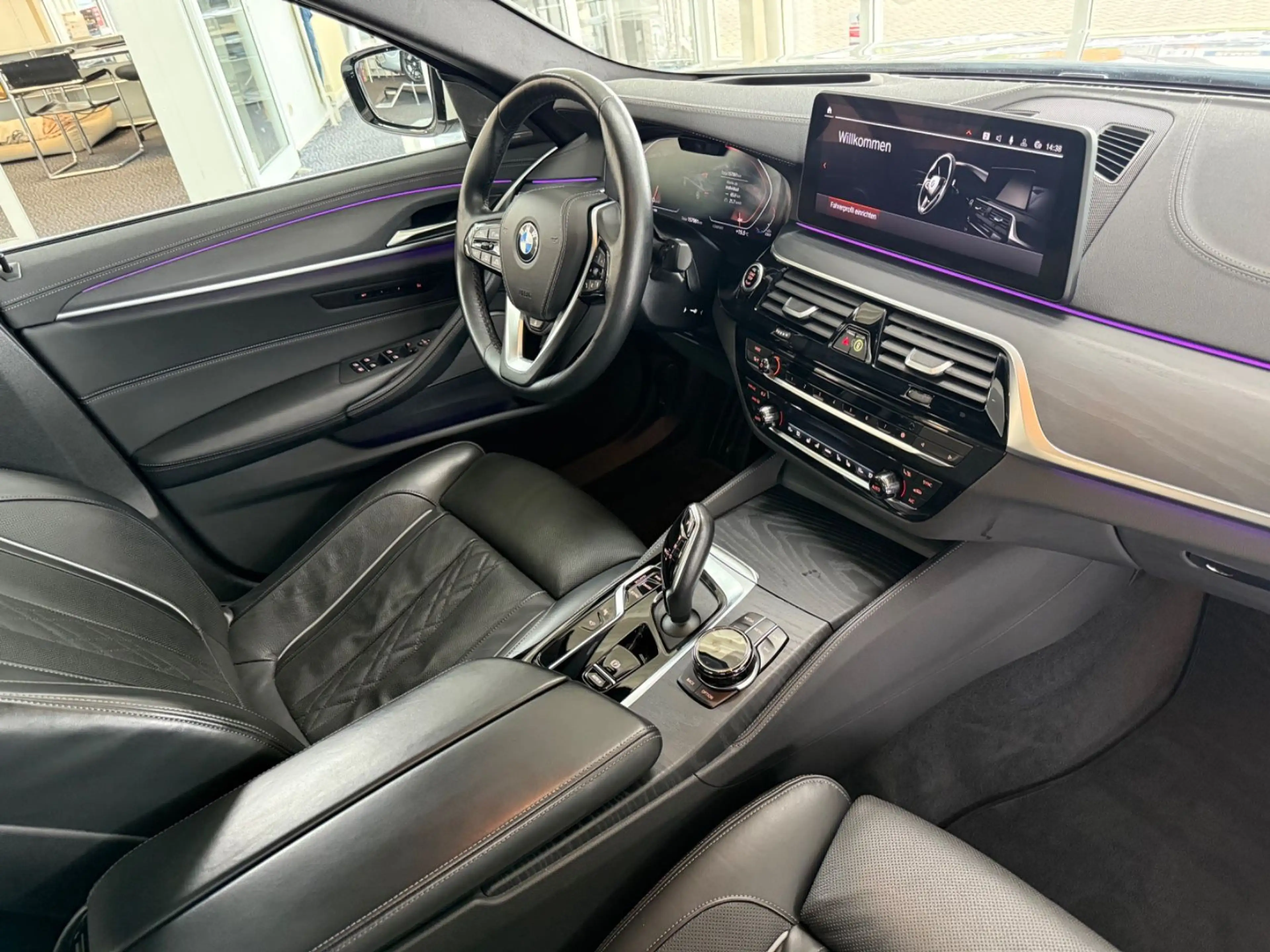 BMW 530 d xDrive Luxury Line AUT./LED/HUD/360°/STANDH — photo 7