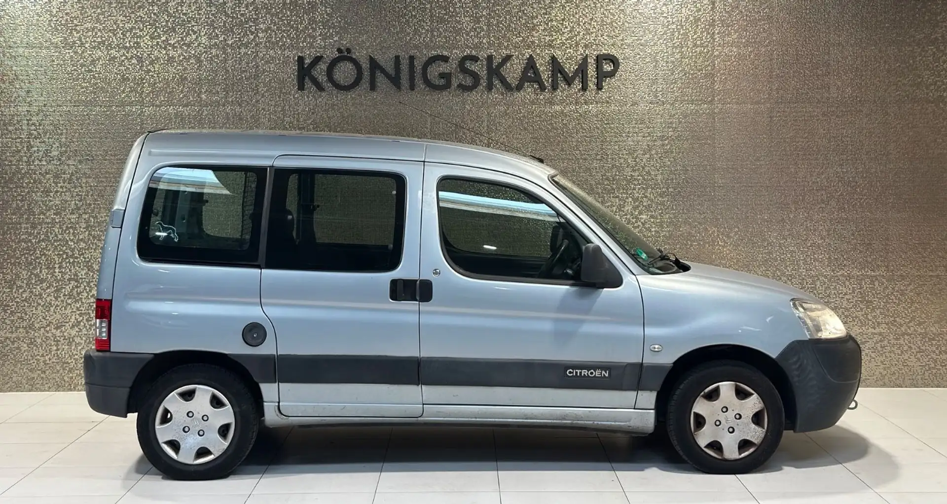 Citroen Berlingo HDi 75 Advance Kombi Grau - 2