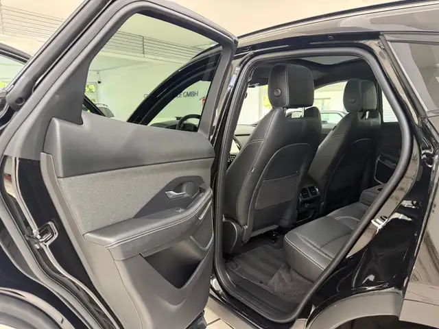 Jaguar E-Pace view 7