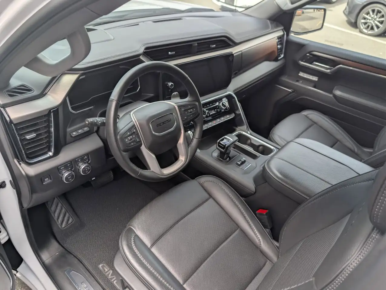 GMC Sierra 1500 снимка GMC Sierra 1500