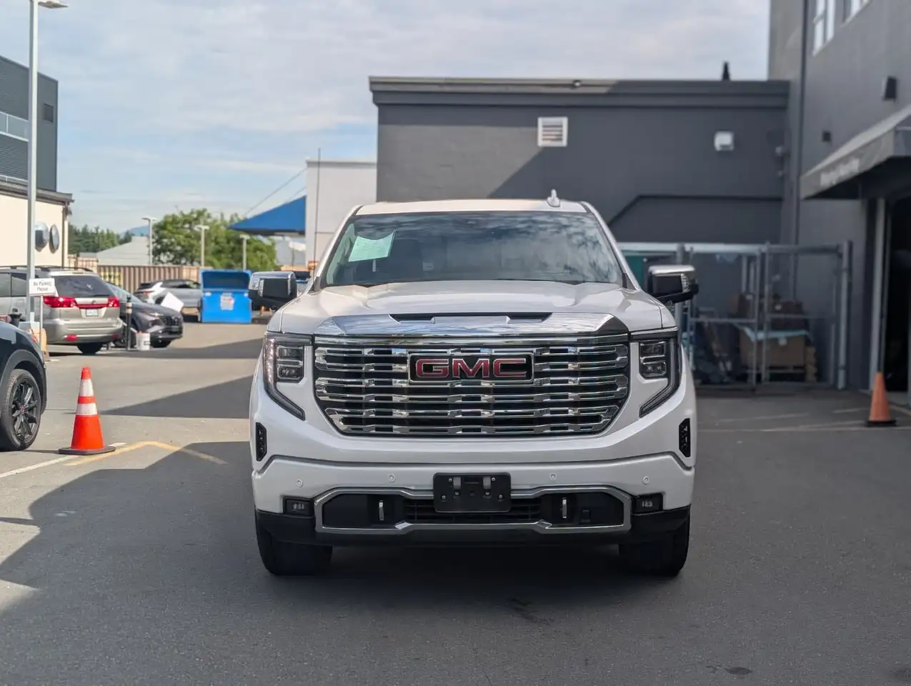 GMC Sierra 1500 снимка GMC Sierra 1500