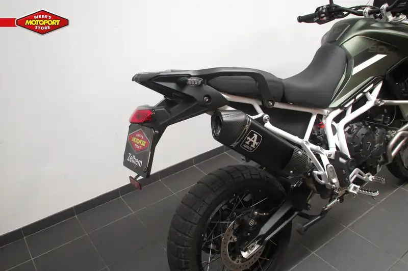 Triumph Tiger 900 - foto 2