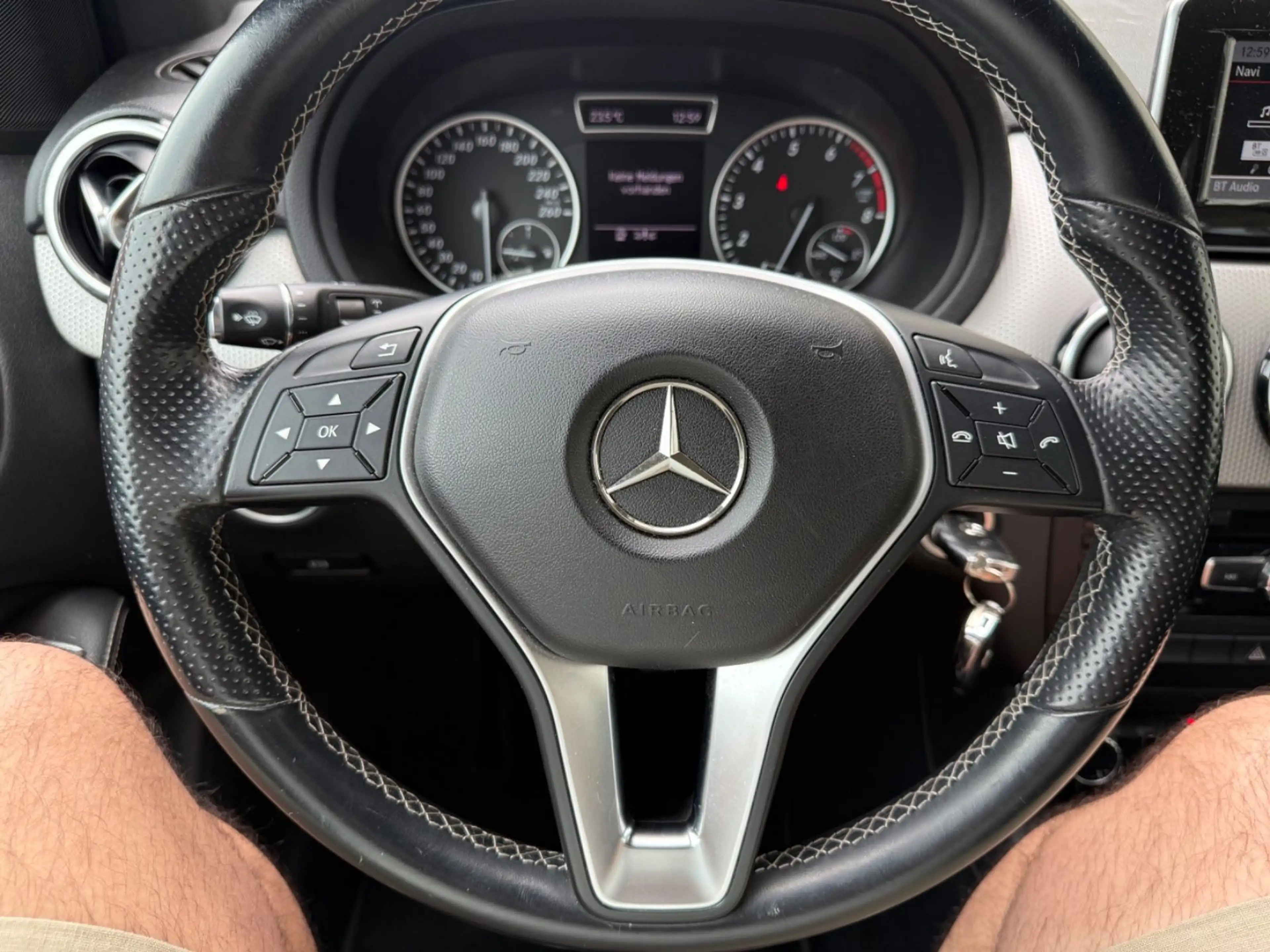 Mercedes-Benz B 180 B180*Sportpaket*KLIMA*Allwetter*TÜV11/27* — photo 15
