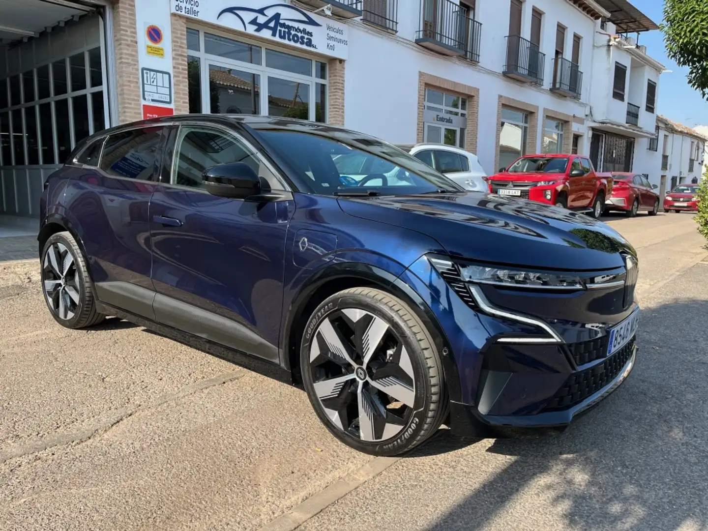 Renault Megane E-Tech Techno Autonomía Confort AC7 EV60 160kW Azul - 1