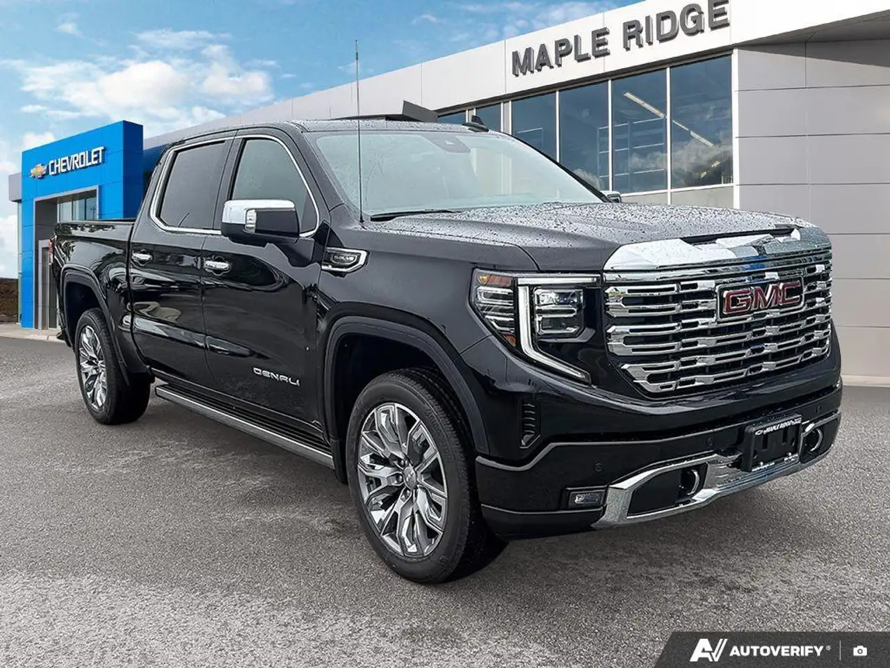GMC Sierra 1500 снимка GMC Sierra 1500