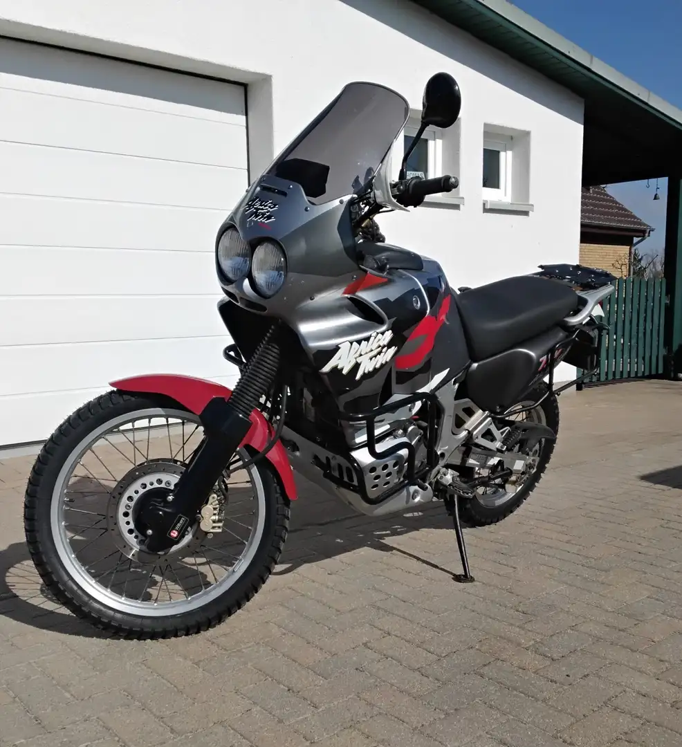 Honda XRV 750 Enduro - 1